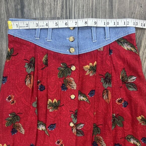 New Look Petites Vintage Long Button Front Skirt Red Floral Print Size Medium - Picture 2 of 5